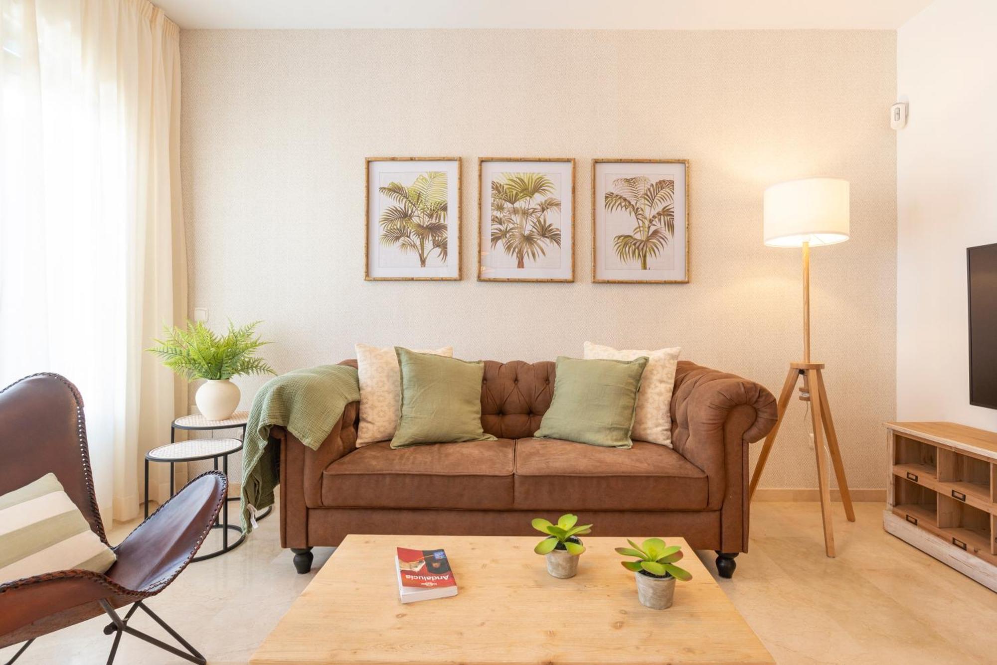 Apartment & Pool In Malaga City Center Bagian luar foto