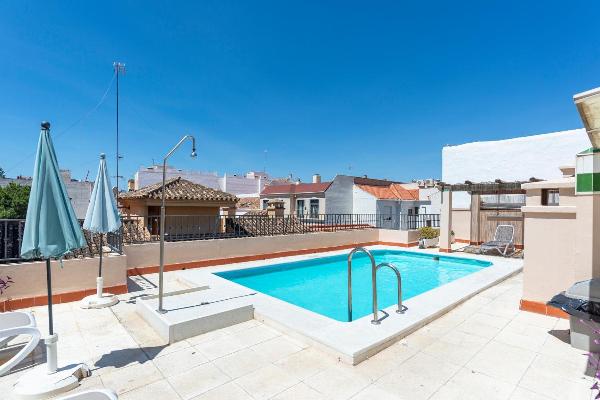 Apartment & Pool In Malaga City Center Bagian luar foto